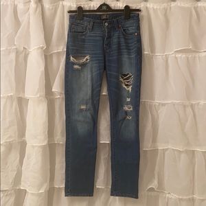 Abercrombie & Fitch Ames Slim Boyfriend Jeans